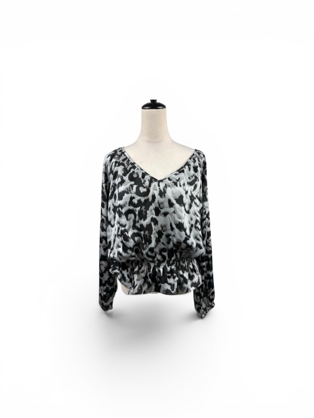 Michael Kors Black & White Animal Print V-Neck Blouse size XL